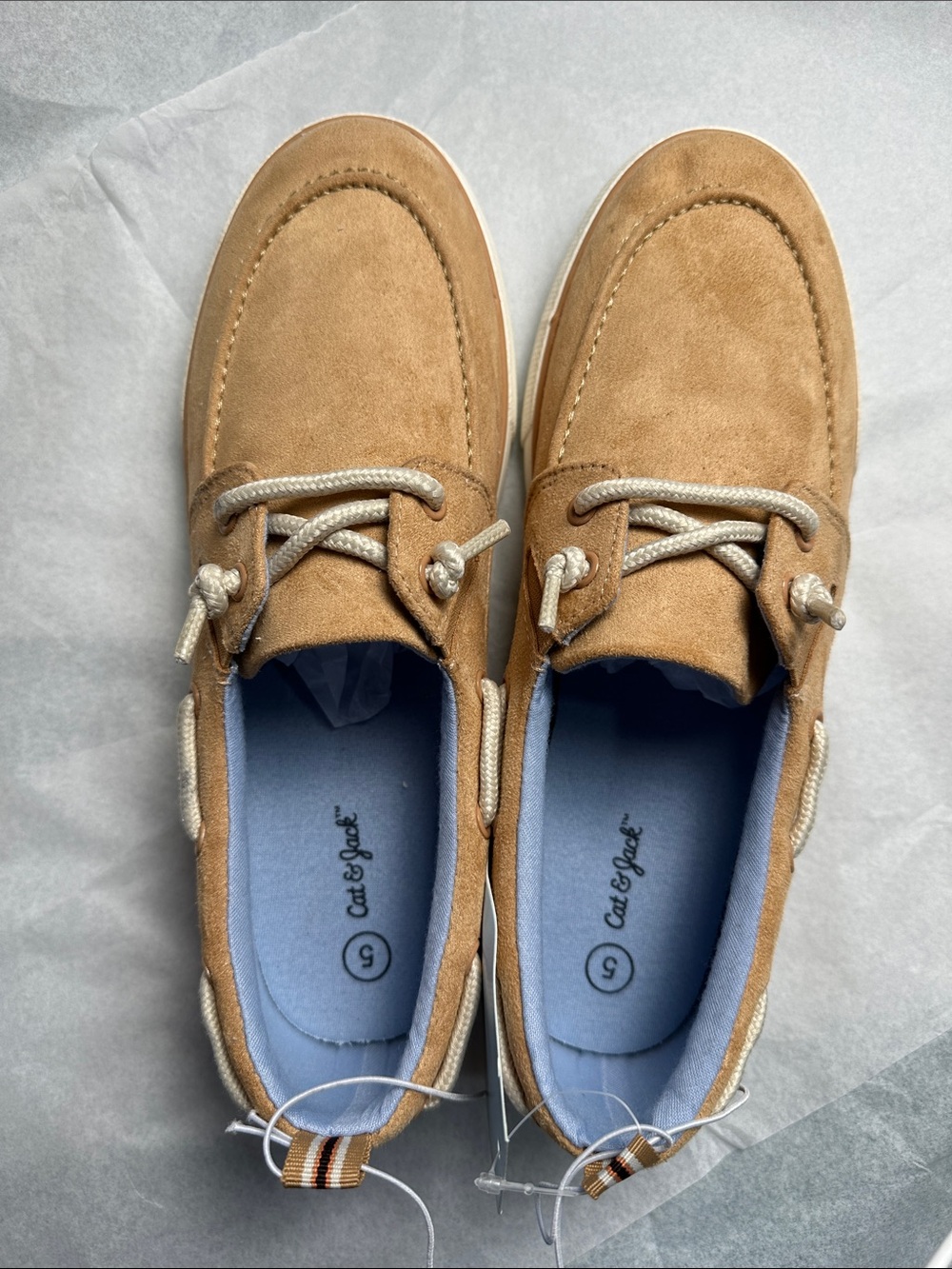Cat‎ & Jack Kids Tan Suede Boat Shoes with Cream Laces